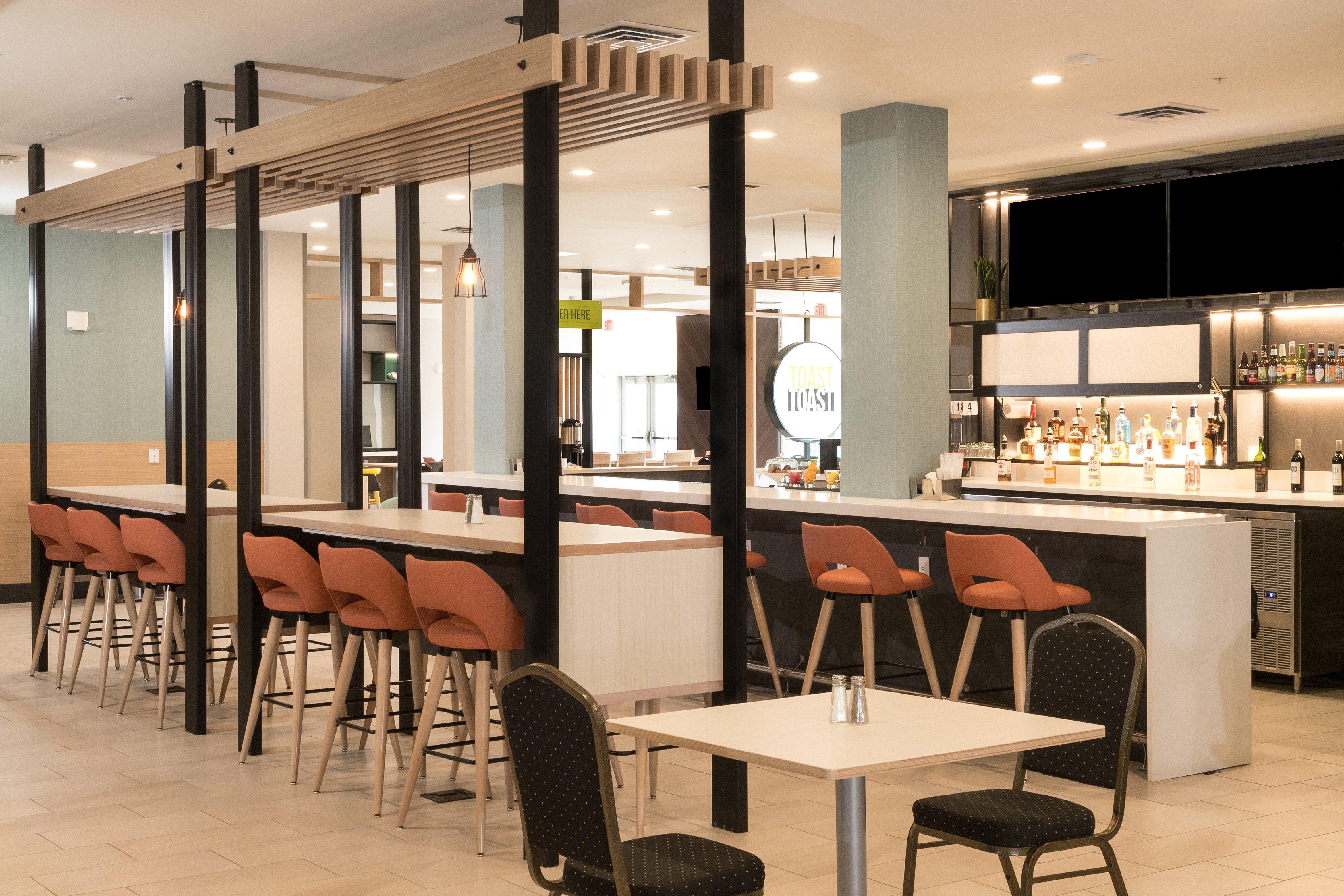 Holiday Inn Hotel & Suites - Mount Pleasant By Ihg Eksteriør bilde